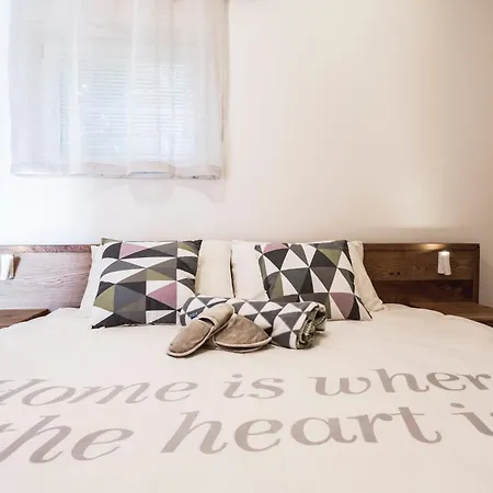Apartment Terasse Jeruzalem Hermanci